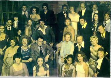 Who are some of the main characters in Days of Our Lives?