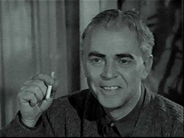 DAN O'HERLIHY as Simon Carter