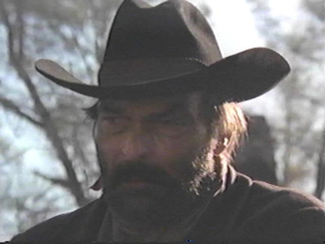 John Russell in Outlaw Jose Wales
