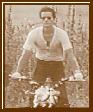 Peter Brown in Piranha, Piranha with William Smith